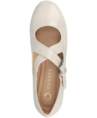 Journee Collection Women's Ivanna Almond Toe Mary Jane Flats