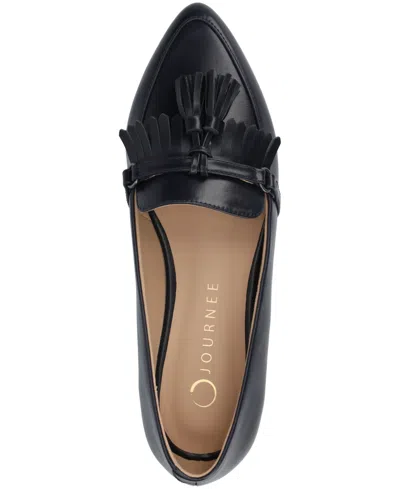 Journee Collection Women's Jannah Pointed Toe Flats
