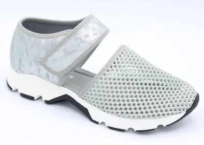All Black Women Easy Mesh Sneaker In Grey