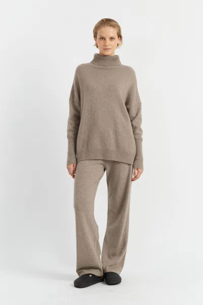 Chinti & Parker Soft-truffle Wool-cashmere Snoopy Wide-leg Track Pants In Neutral