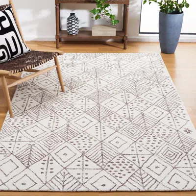 Safavieh Casablanca Hand Made Area Rug, Ivory / Brown Bohemian Style Non-shedding In Gray