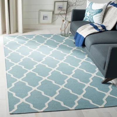 Safavieh Dhurries Hand Made Area Rug, Light Blue / Ivory Contemporary Style Non Shedding In Blue