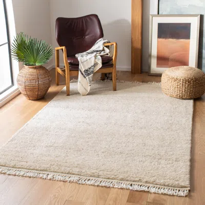 Safavieh Casablanca Hand Made Area Rug, Grey Shag / Flokati Style Non-shedding In Neutral
