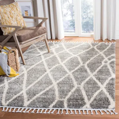 Safavieh Berber Fringe Shag Machine Made Area Rug, Grey / Cream Contemporary Style Easy Care In Gray