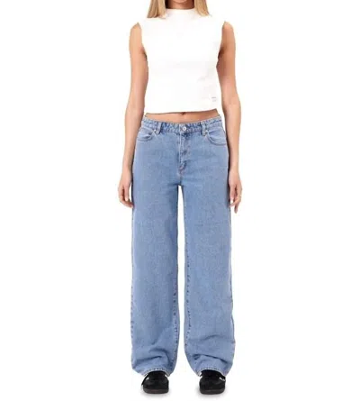 Abrand Jeans 95 Baggy Wide Leg Jeans In Gisele Tint Mid Blue In Blue
