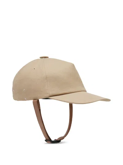 Maison Margiela Leather-strap Baseball Cap In Neutral
