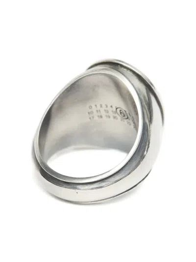 Mm6 Maison Margiela Minimal Logo 4mm Ring In Metallic