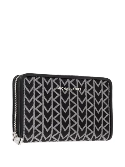 Michael Michael Kors Chevron-pattern Zip-around Wallet In Black