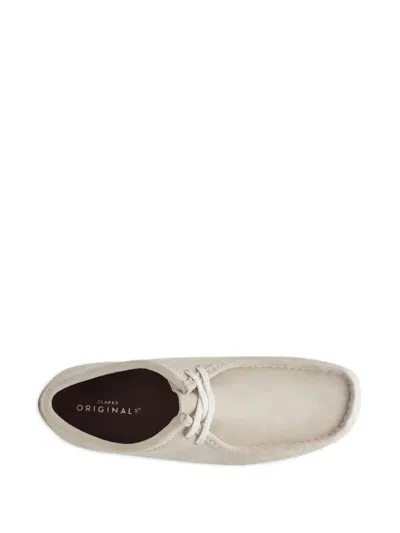 Clarks Originals Wallabee "off White Suede" Desert Boots In Neutral