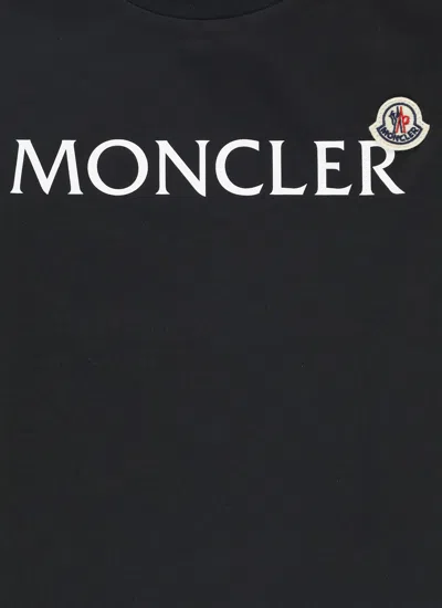 Moncler Logoed T-shirt In Black