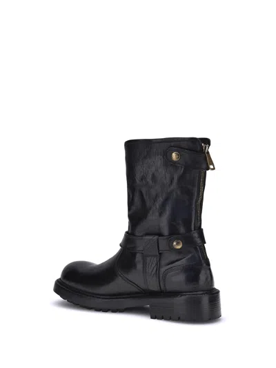Dolce & Gabbana Men Leather Boots In Black