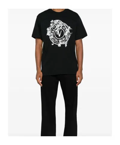 Versace Jeans Couture Logo Printed Crewneck T-shirt In Black