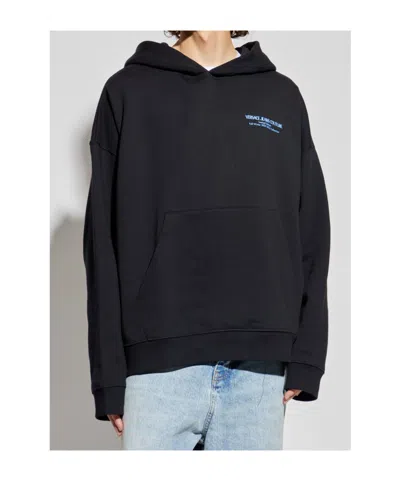 Versace Jeans Couture Logo Printed Hoodie In Black