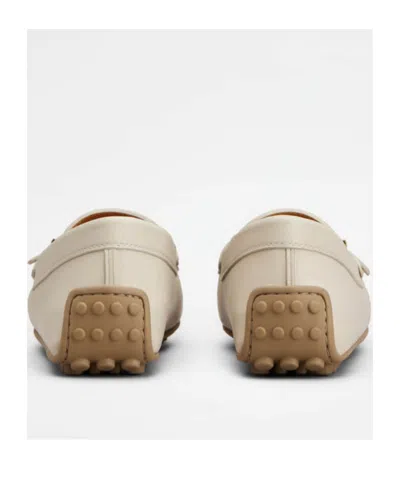 Tod's Round Toe Flat Shoes