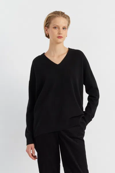 Chinti & Parker Pure Cashmere Relaxed V-neck Sweater