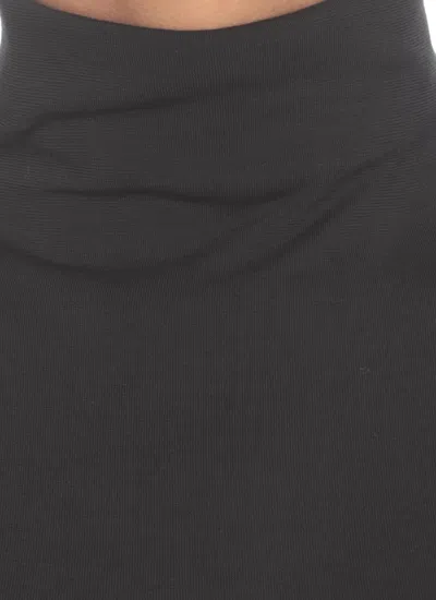 Wolford Seamless Fitted Turtleneck Long-sleeved Top In Black