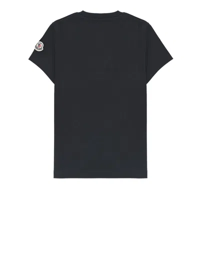 Moncler Logoed T-shirt In Black
