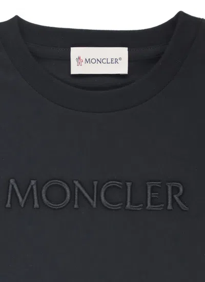 Moncler Logoed T-shirt In Black