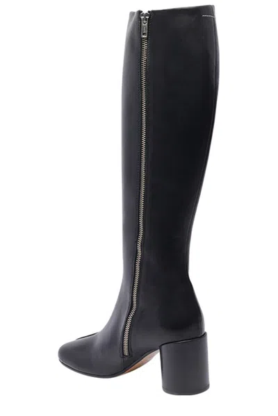 Mm6 Maison Margiela Slip On Knee-high Boots In Black