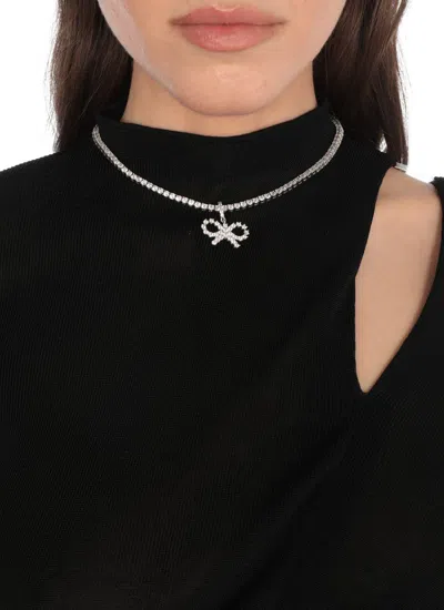 Self-portrait Bijoux