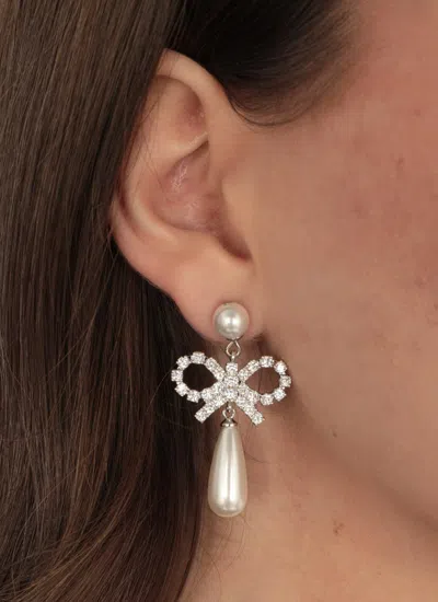 Self-portrait Bijoux