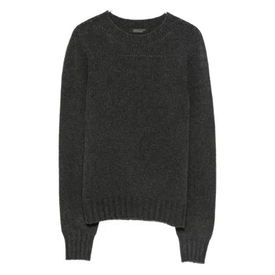 Aragona Round-neck Cashmere Sweater In Black