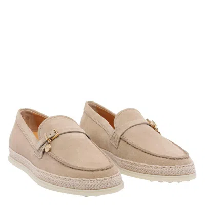 Tod's Flat Shoes