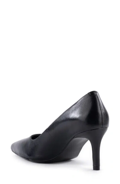 Seychelles Motive Pointed Toe Pump