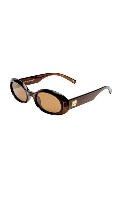 Le Specs Work It! Sunglasses In Brown