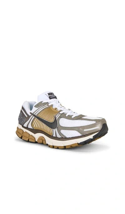 Nike Zoom Vomero 5 Sneakers In Multi