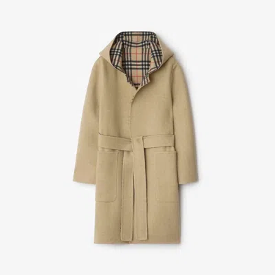 Burberry Reversible Hoodie Coat In Wool In Nude