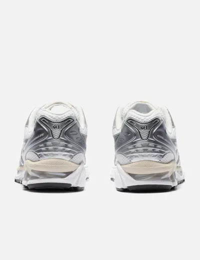 Asics Gel-kayano 14 Sneakers In White And Silver Technical Fabric Blend In Silver
