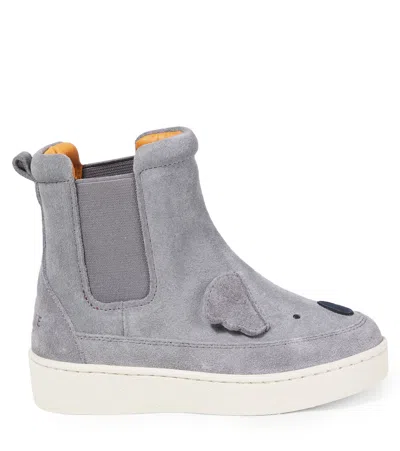 THATO绒面革靴子