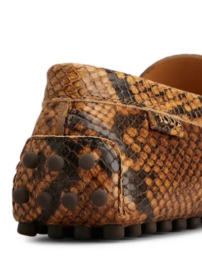Tod's Loafer Mit Schlangen-print In Brown