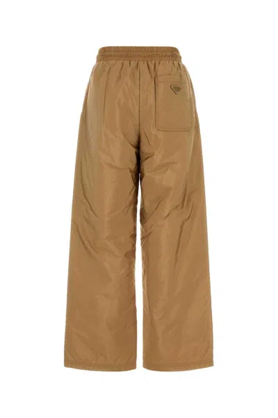 Prada Pantalone In Re-nylon Cammello Donna In Brown