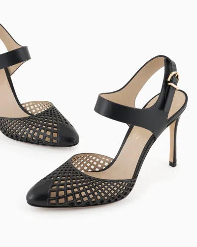 Giorgio Armani Escarpins En Cuir In Black
