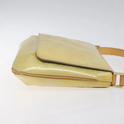 Pre-owned Louis Vuitton Thompson Street Beige Patent Leather Shoulder Bag ()