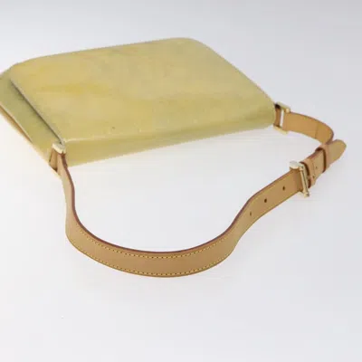 Pre-owned Louis Vuitton Thompson Street Beige Patent Leather Shoulder Bag ()