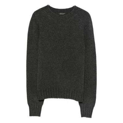 Aragona Round-neck Cashmere Sweater In Black