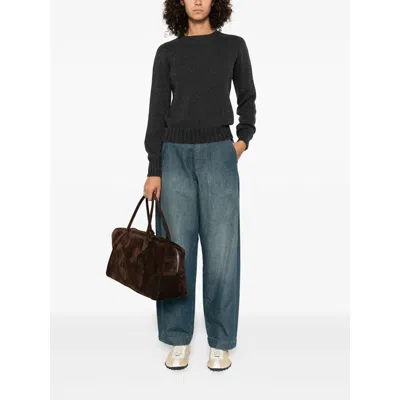 Aragona Round-neck Cashmere Sweater In Black