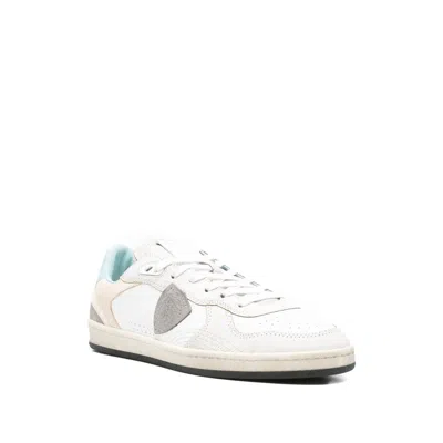 Philippe Model Veau Crackle Blanc Ciel Sneakers In White