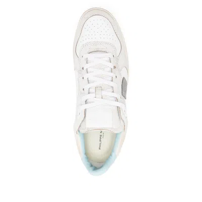 Philippe Model Veau Crackle Blanc Ciel Sneakers In White