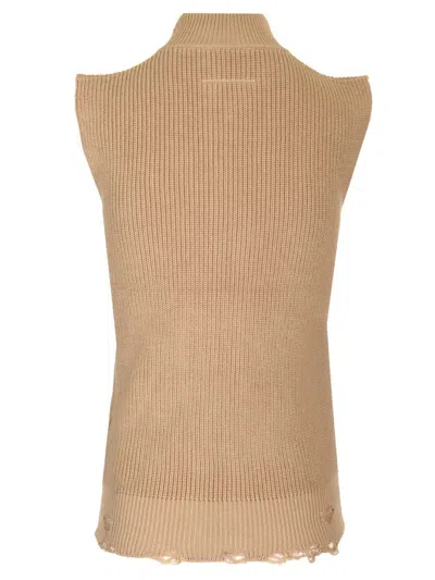 Mm6 Maison Margiela Distressed Vest Jackets Beige