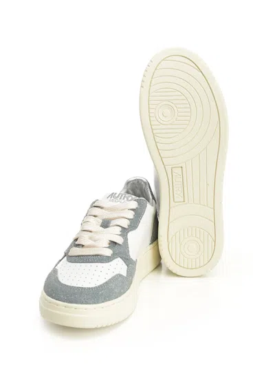 Autry Medalist Low Sneakers Light Blue