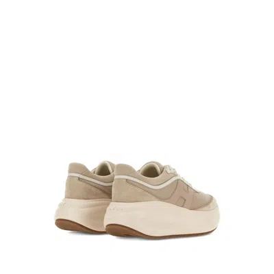 Hogan H696 Chunky Runner Sneakers In Brown