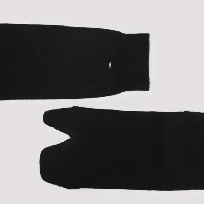 Maison Margiela Bootleg Tabi Wool Socks In Black