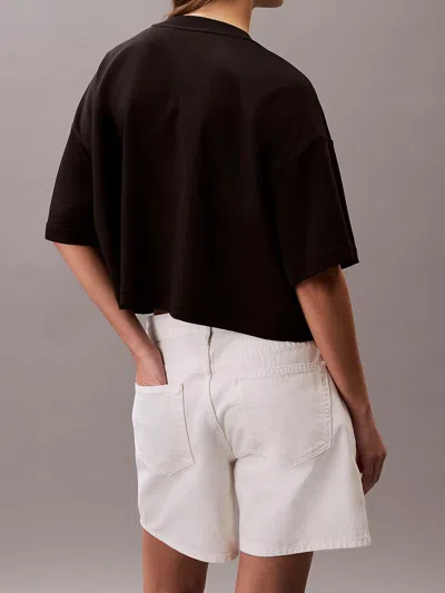 Calvin Klein T Shirt Corta Squadrata Con Grafica Con Logo In Black