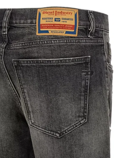 Diesel 2019 D-strukt 09l52 Jeans In Gray