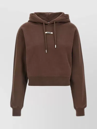 Jacquemus Drawstring Hood Gros-grain Hoodie In Brown