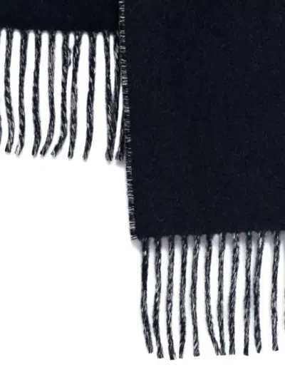 Jacquemus Brushed Finish Fringe Detailing Wraparound Scarf In Black